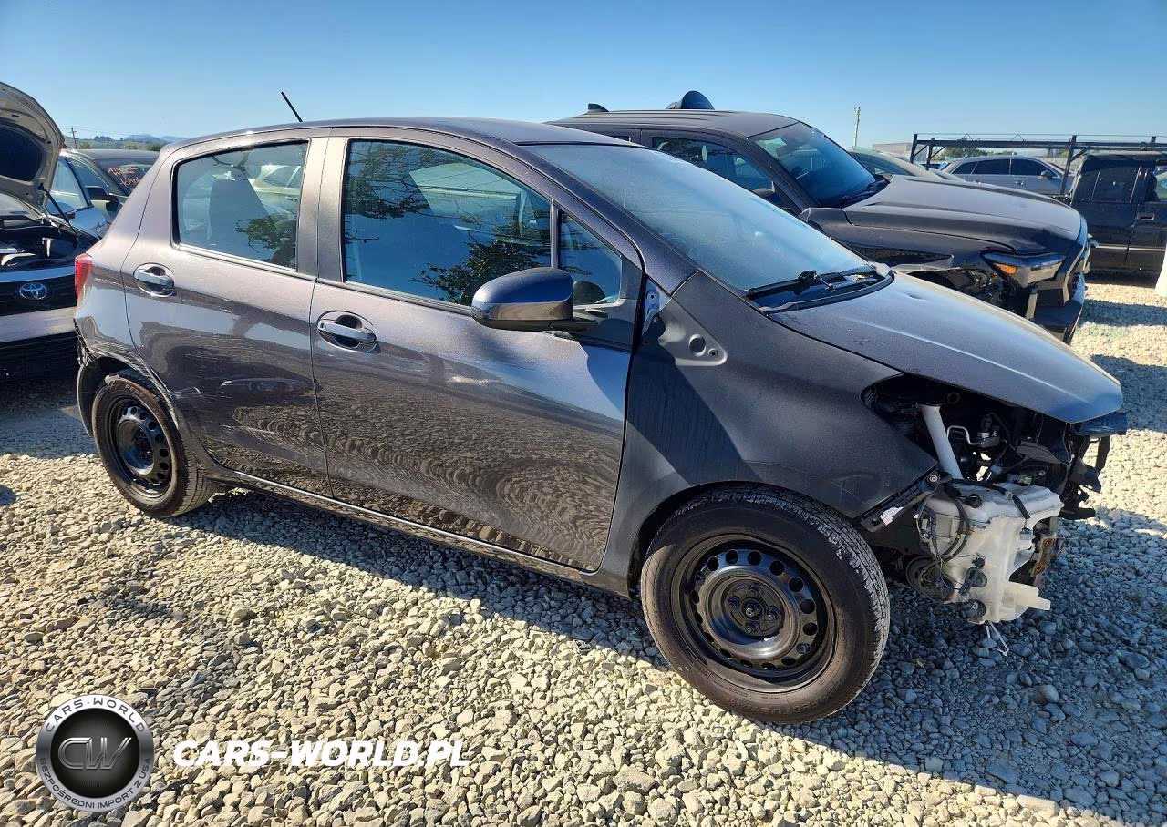 2015 Toyota Yaris 5-Door L VIN:VNKKTUD38FA033995 - 4