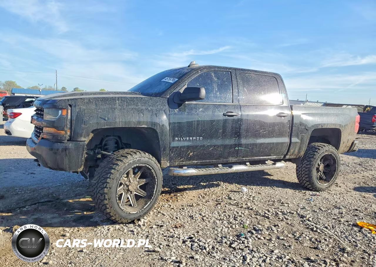 2018 Chevrolet Silverado C1500 Custom