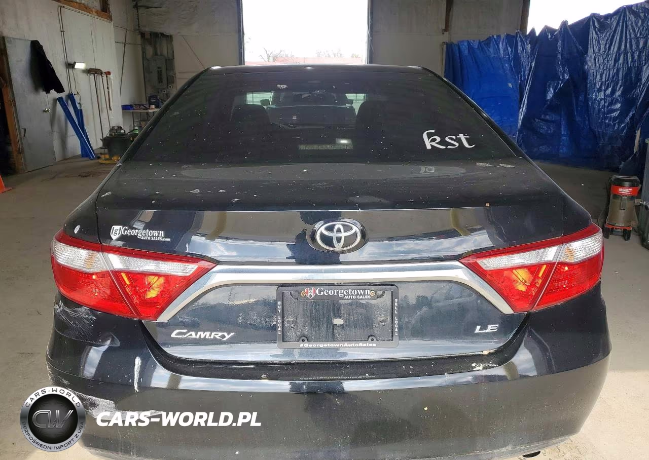 2016 Toyota Camry Le VIN:4T4BF1FK0GR582255 - 6