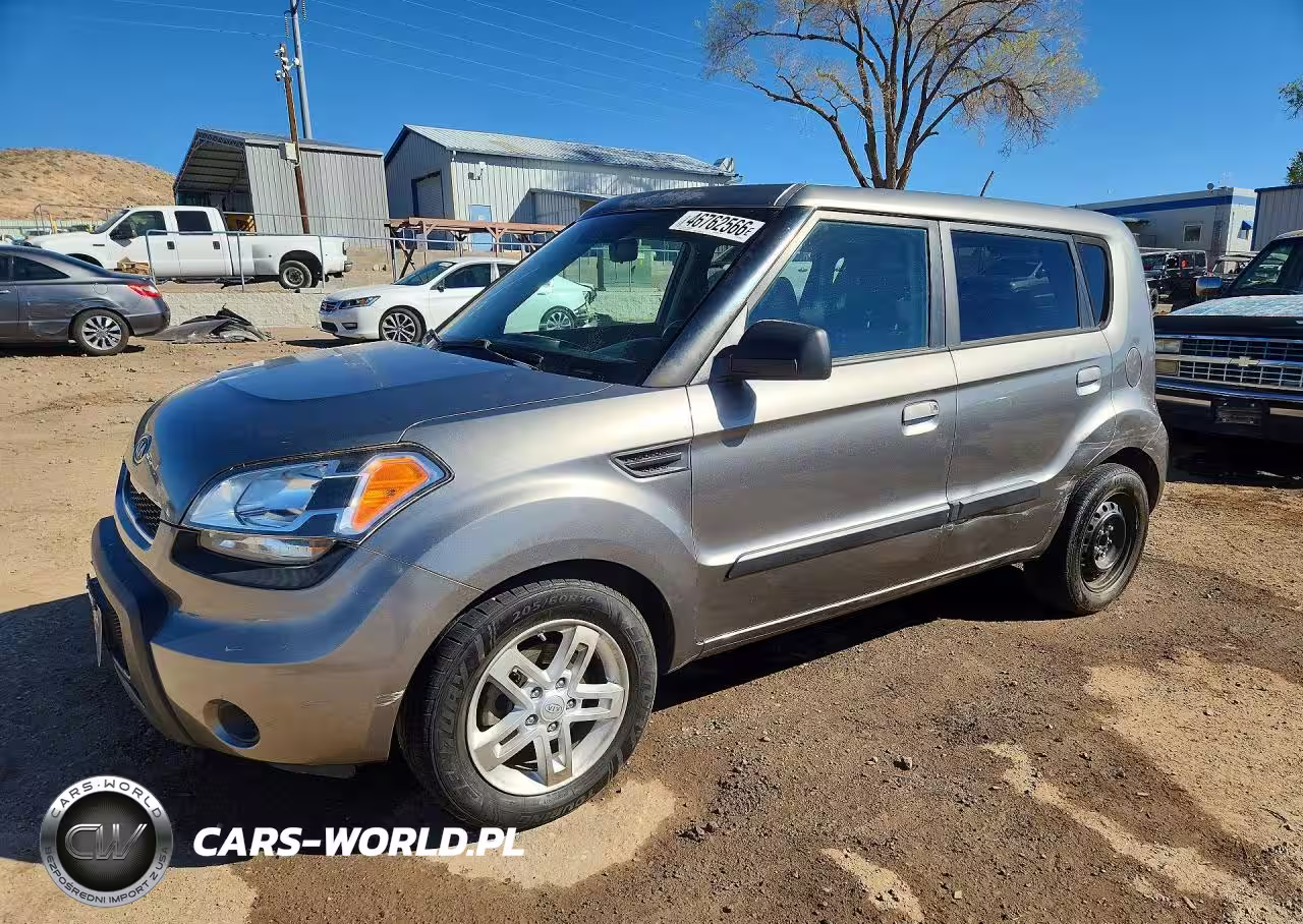 2010 Kia Soul +