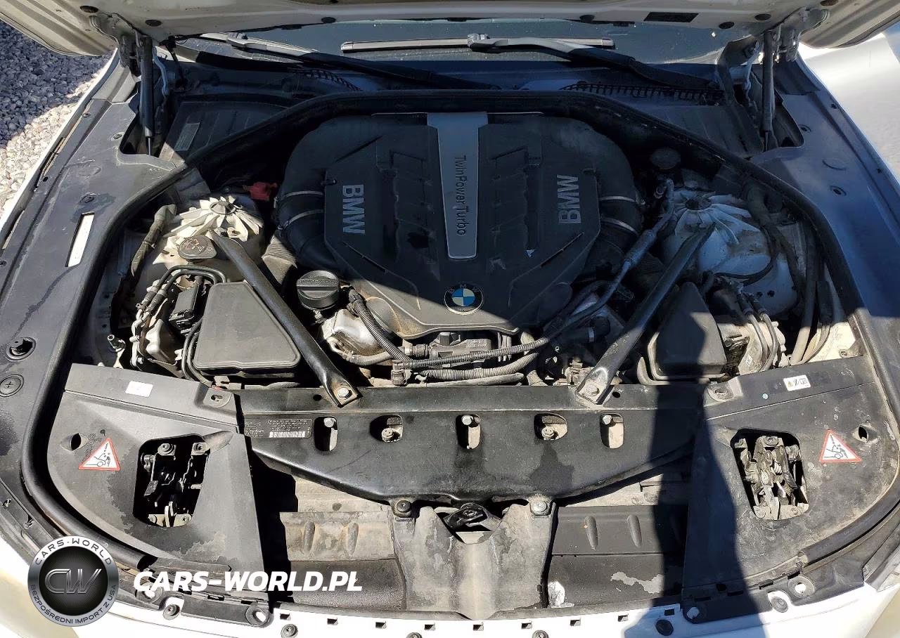 2013 BMW 750 Li VIN:WBAYE8C54DDE22197 - 11