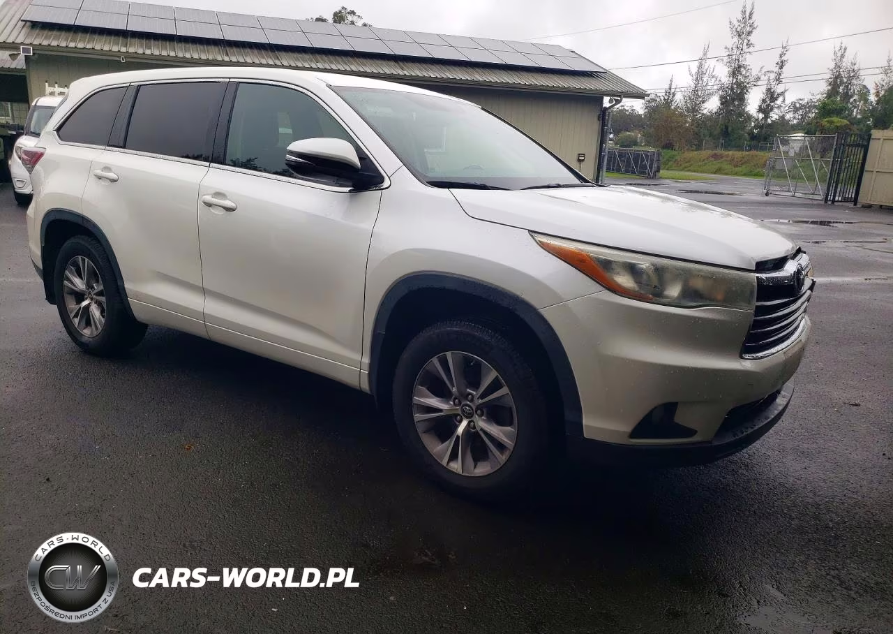 2016 Toyota Highlander Le Plus VIN:5TDBKRFH1GS315787 - 4