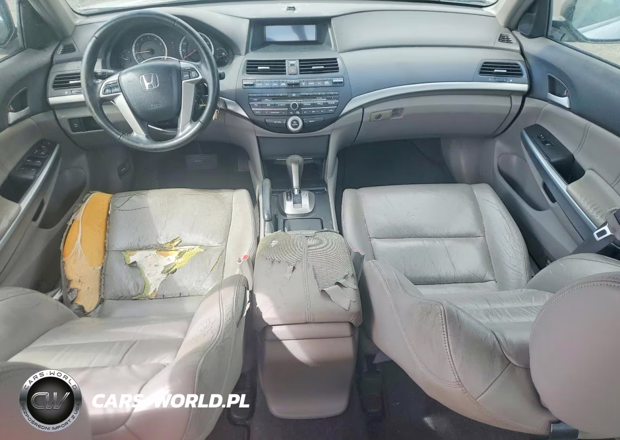 2008 Honda Accord Exl VIN:JHMCP26888C017137 - 8