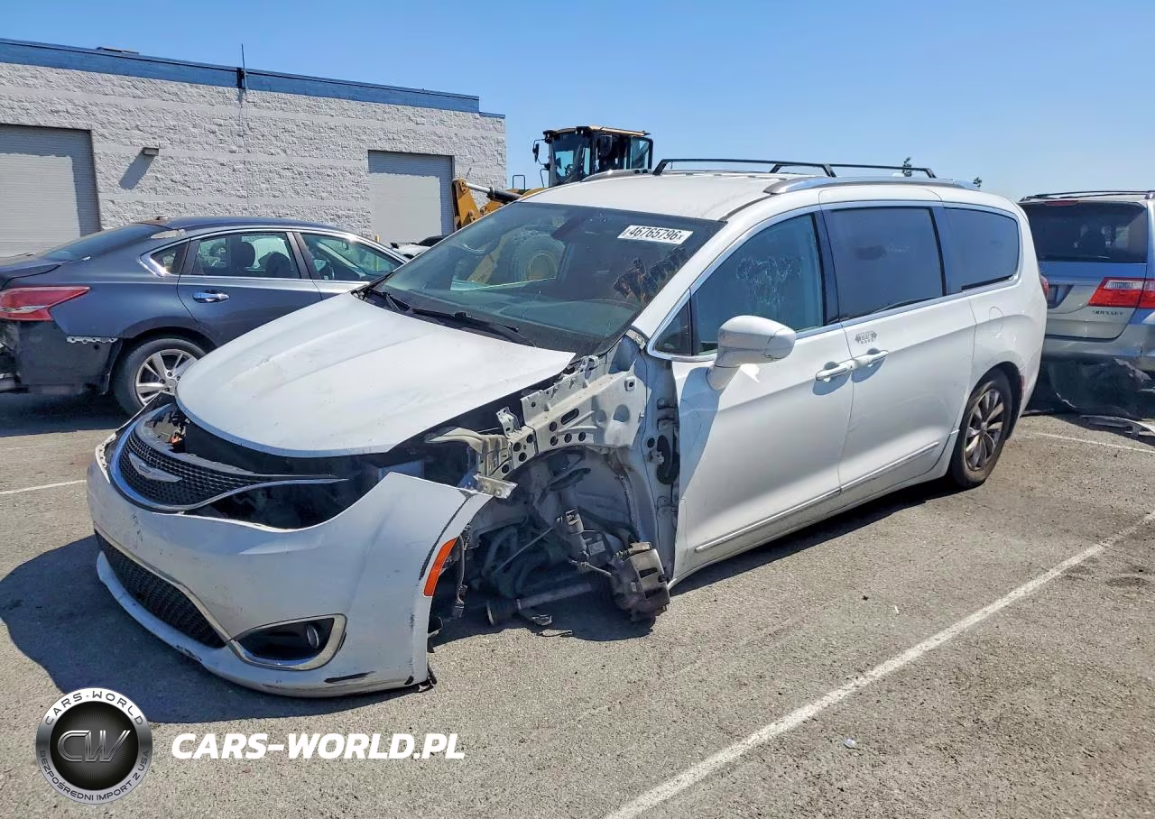 2019 Chrysler Pacifica Touring L