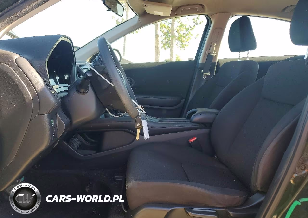 2017 Honda Hr-V Lx VIN:3CZRU5H33HG700085 - 7
