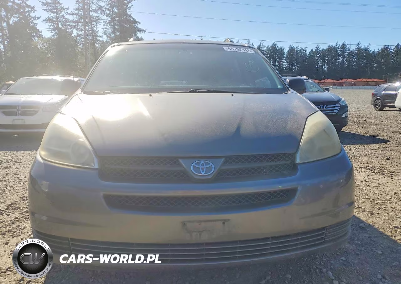 2004 Toyota Sienna VIN:5TDZA23C25S263830 - 5