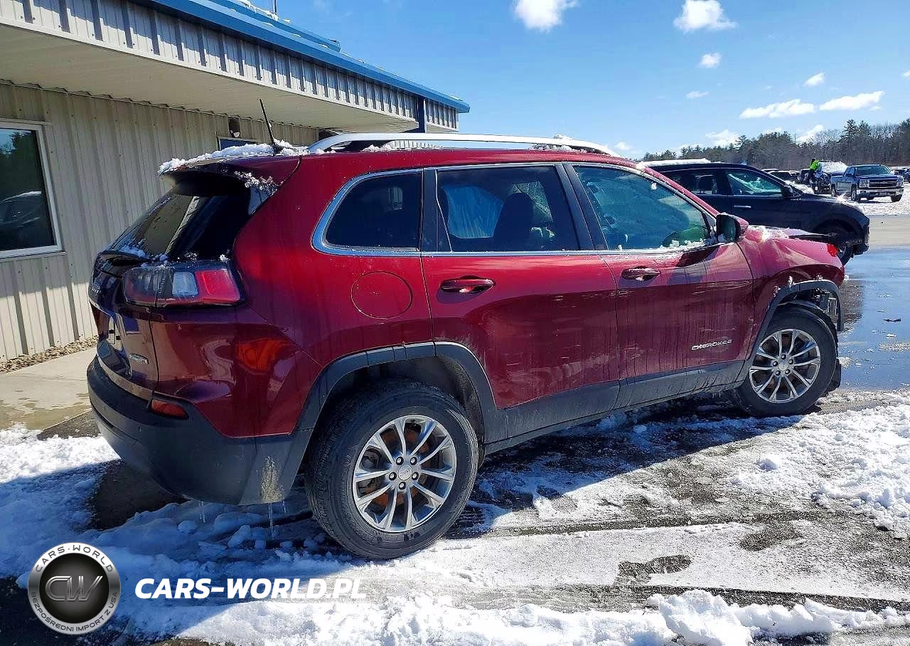 2020 Jeep Cherokee Latitude Plus VIN:1C4PJMLB4LD575487 - 3