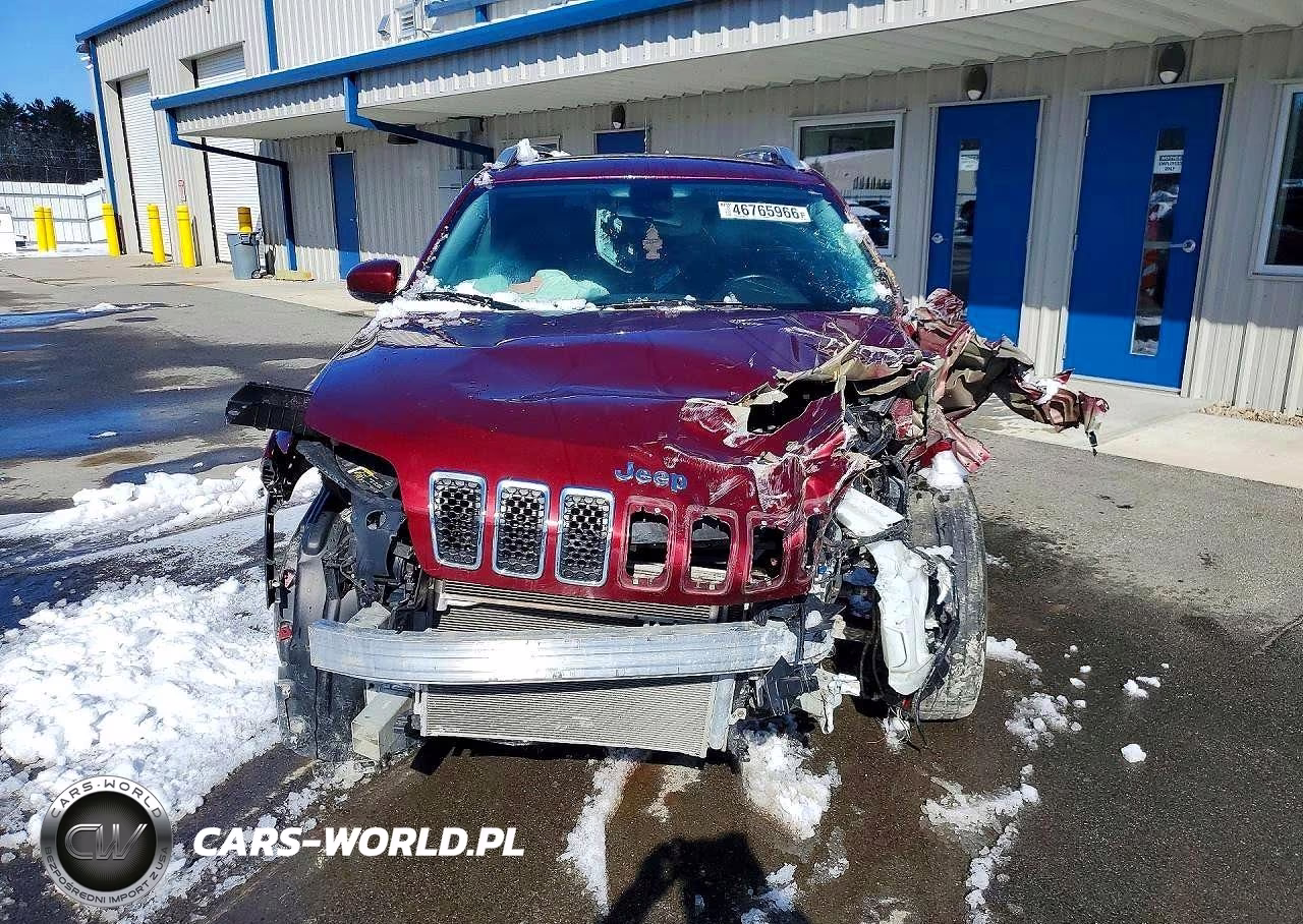 2020 Jeep Cherokee Latitude Plus VIN:1C4PJMLB4LD575487 - 5