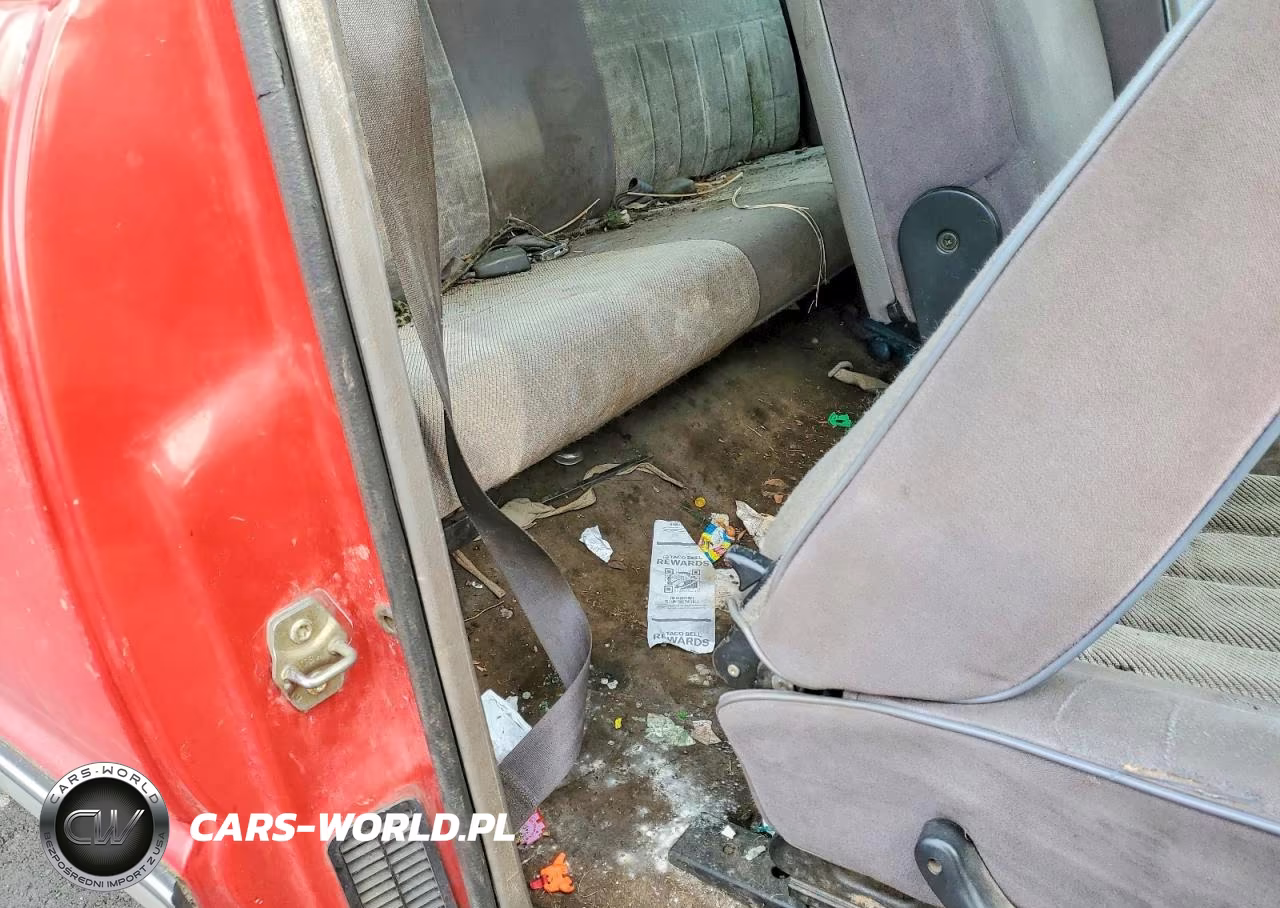 1996 Dodge Ram 2500 VIN:3B7KF23W3TM185116 - 10