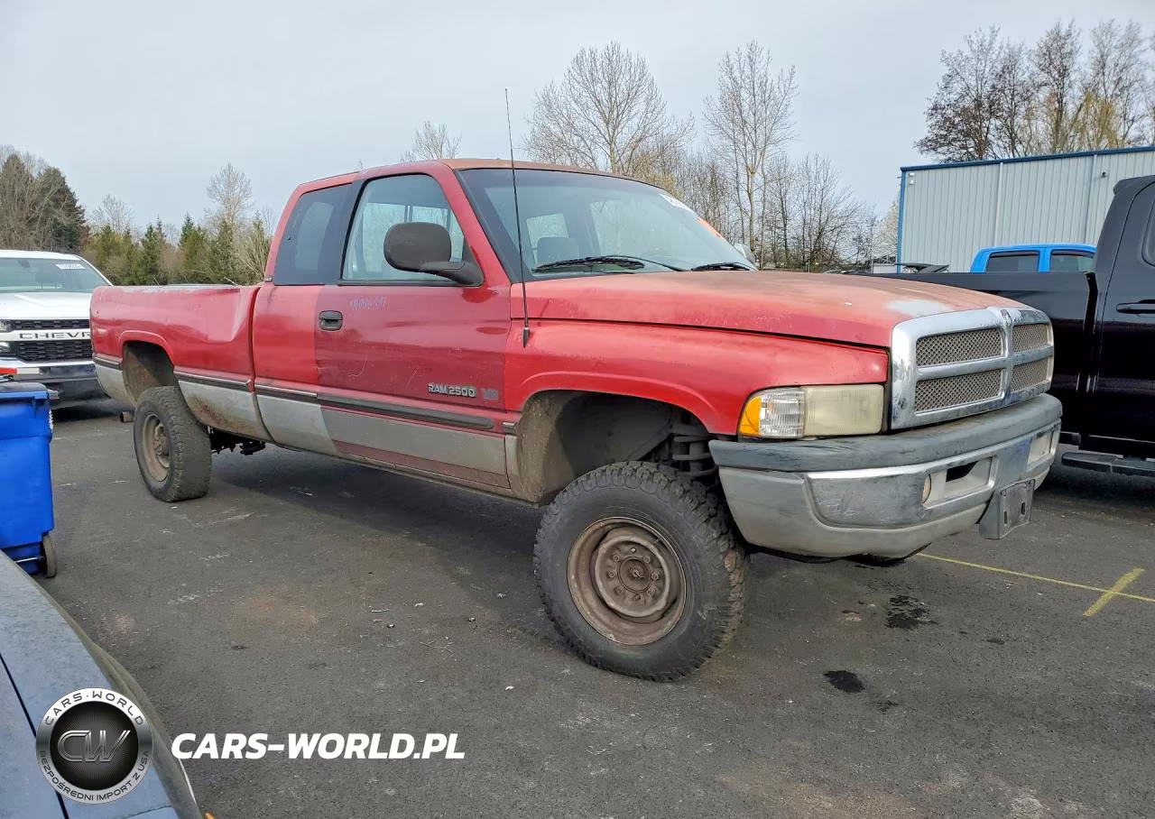 1996 Dodge Ram 2500 VIN:3B7KF23W3TM185116 - 4