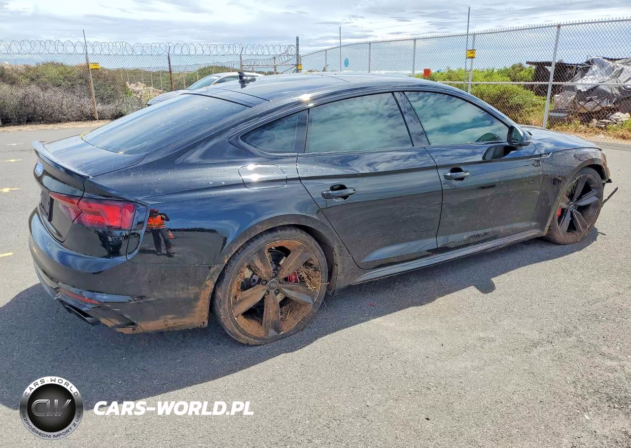 2019 Audi Rs5 VIN:WUABWCF52KA900698 - 3