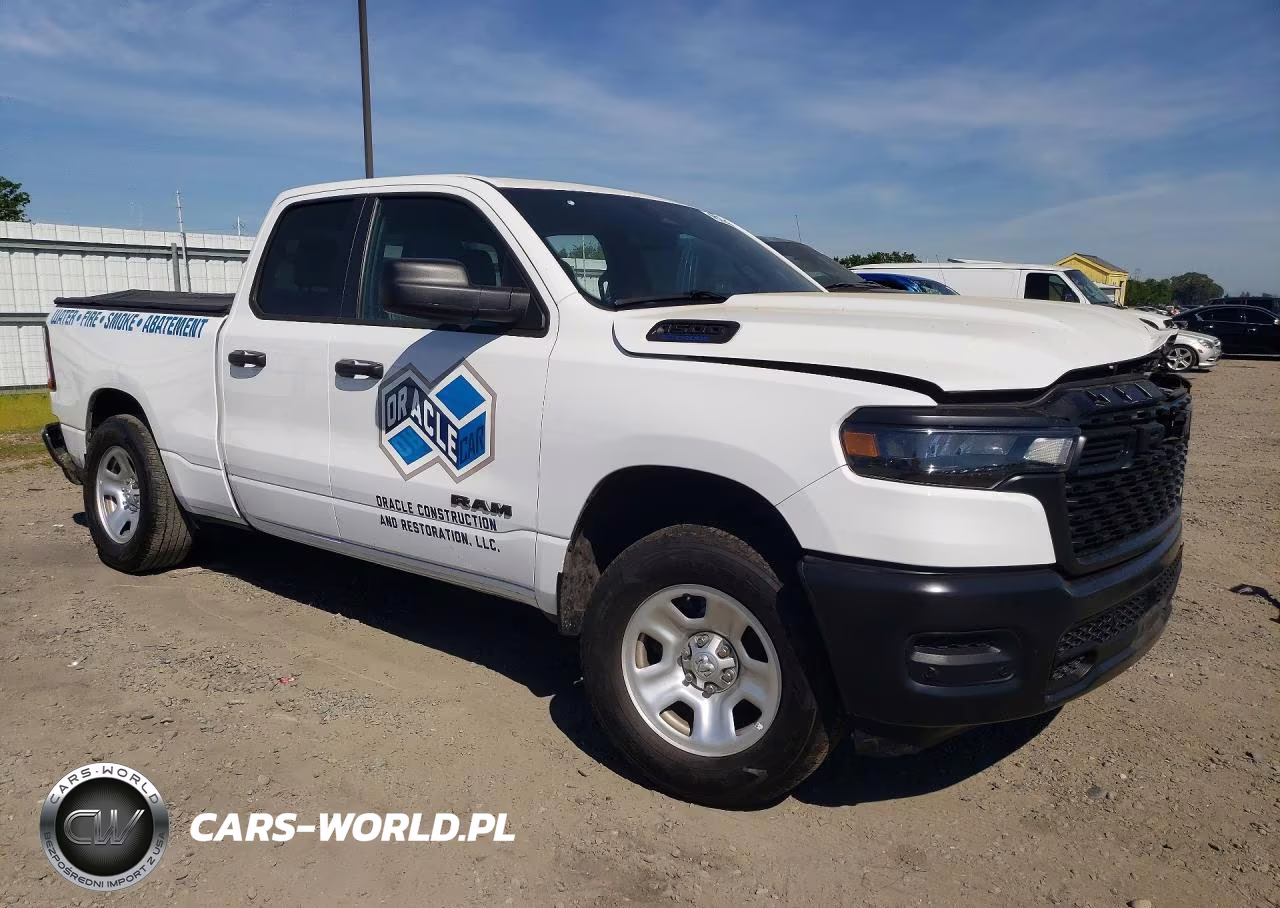 2025 Ram 1500 Tradesman VIN:1C6SRECGXSN569875 - 4