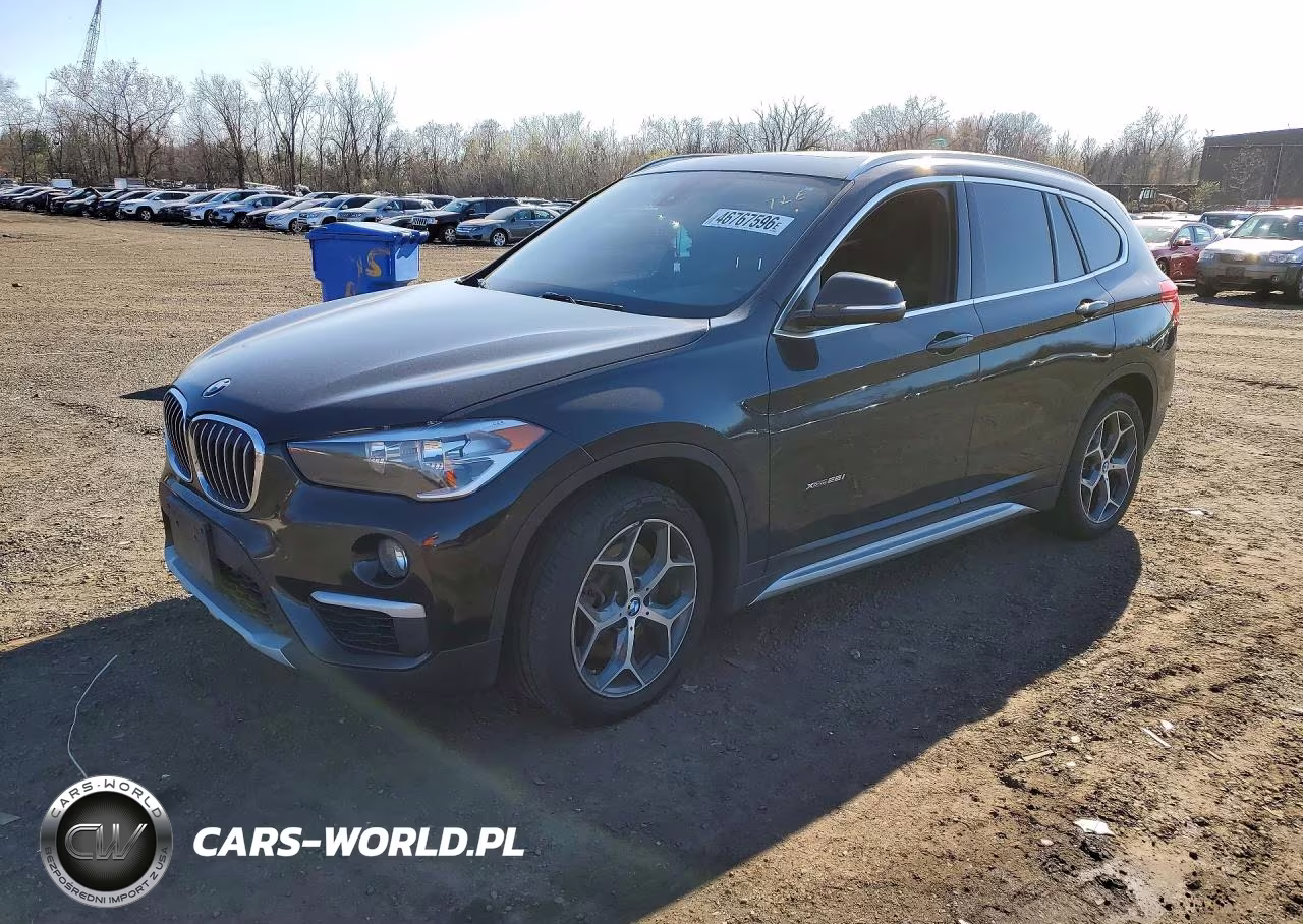 2018 BMW X1 xDrive28I VIN:WBXHT3C30J5F89997 - 1