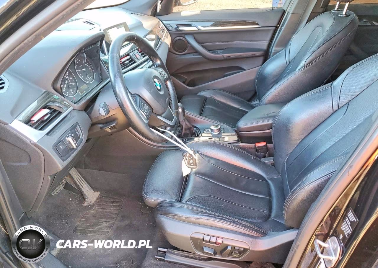 2018 BMW X1 xDrive28I VIN:WBXHT3C30J5F89997 - 7