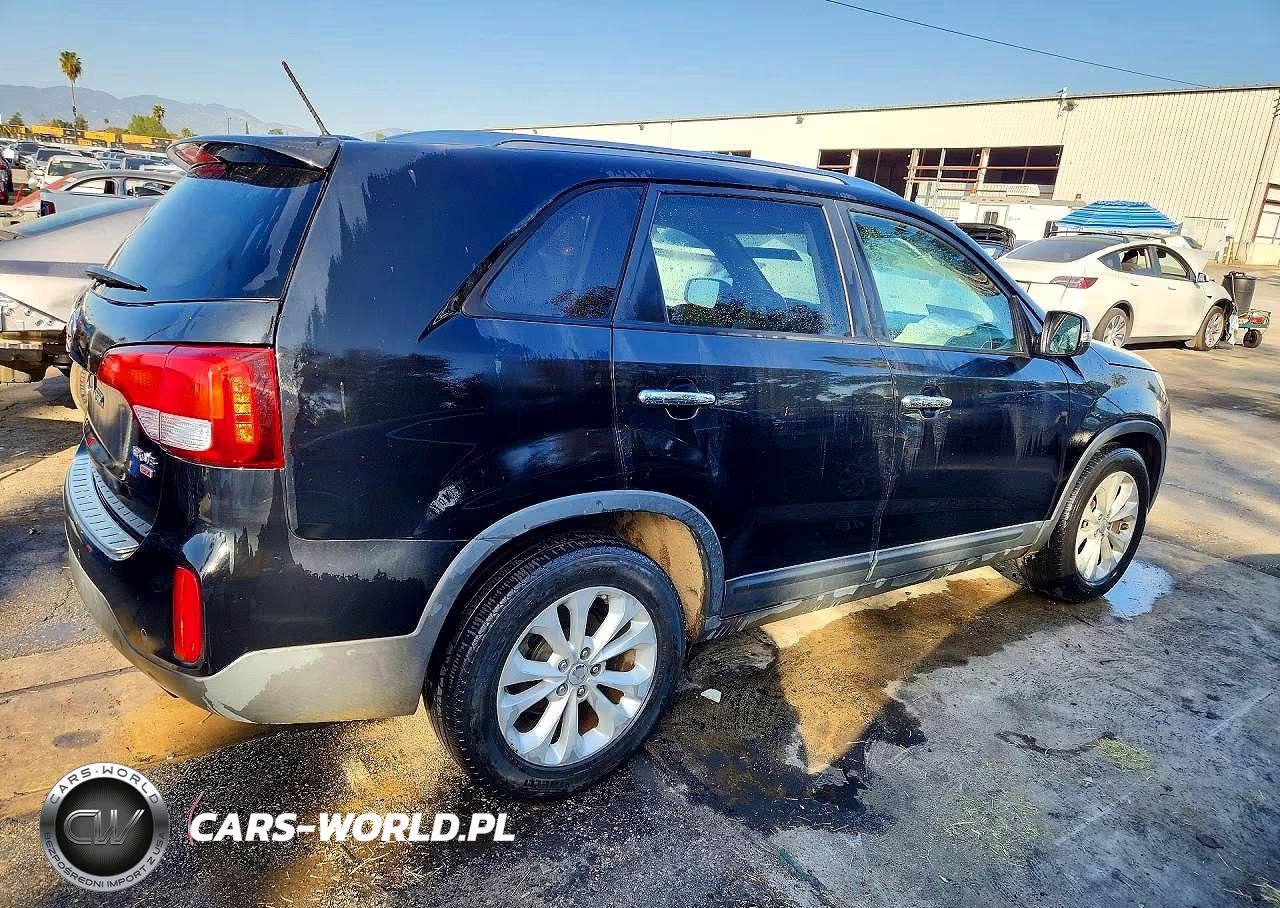 2014 Kia Sorento Ex VIN:5XYKU4A79EG482159 - 3