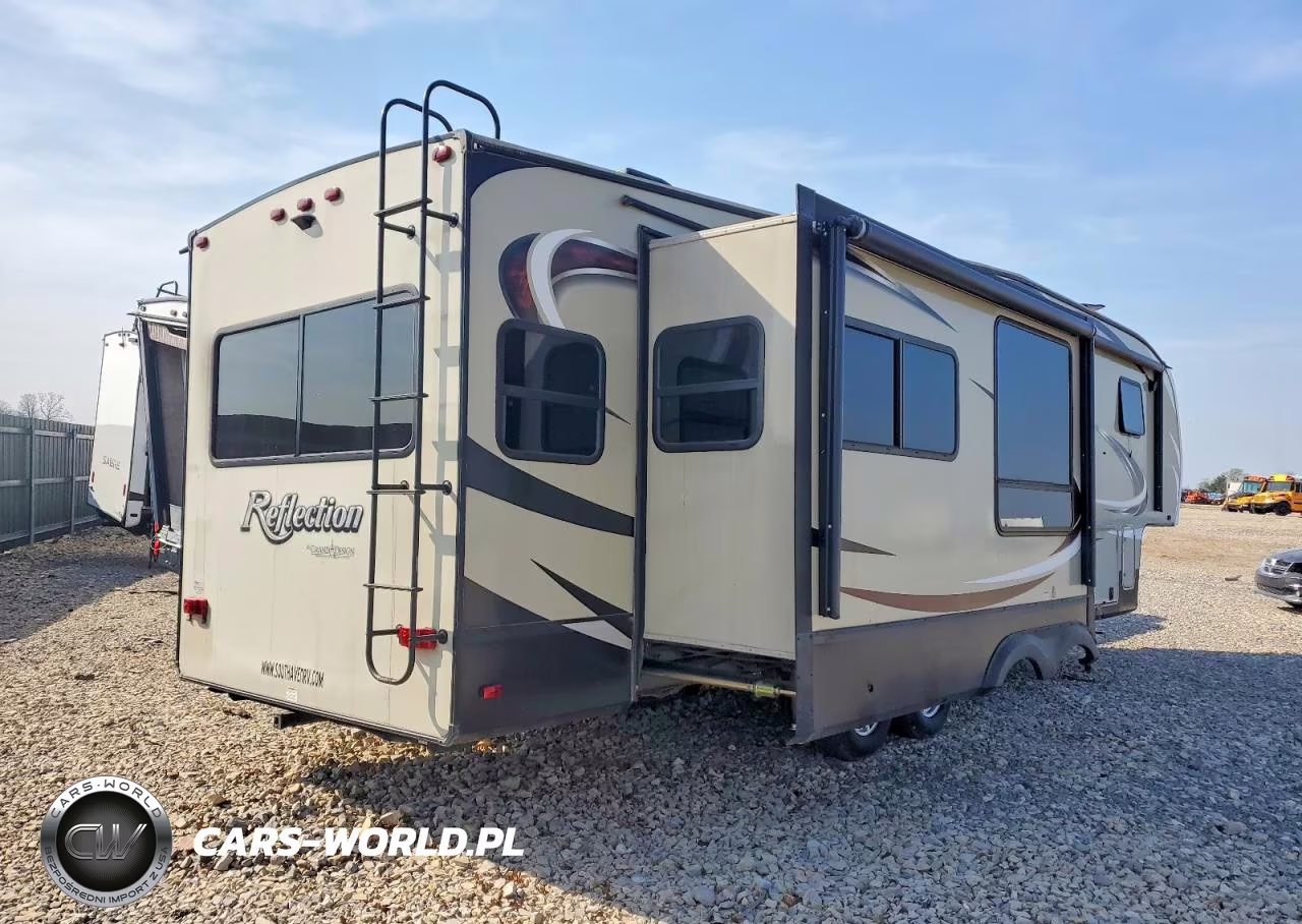 2018 Grand Design Reflection Camper VIN:573FR3628J3314076 - 4