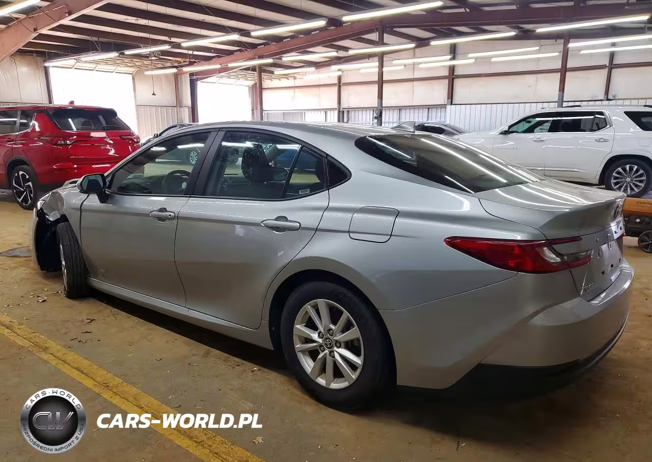 2025 Toyota Camry Le VIN:4T1DAACK8SU052887 - 2