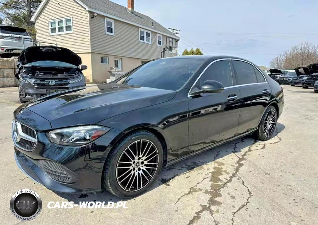 2023 Mercedes-Benz C 300