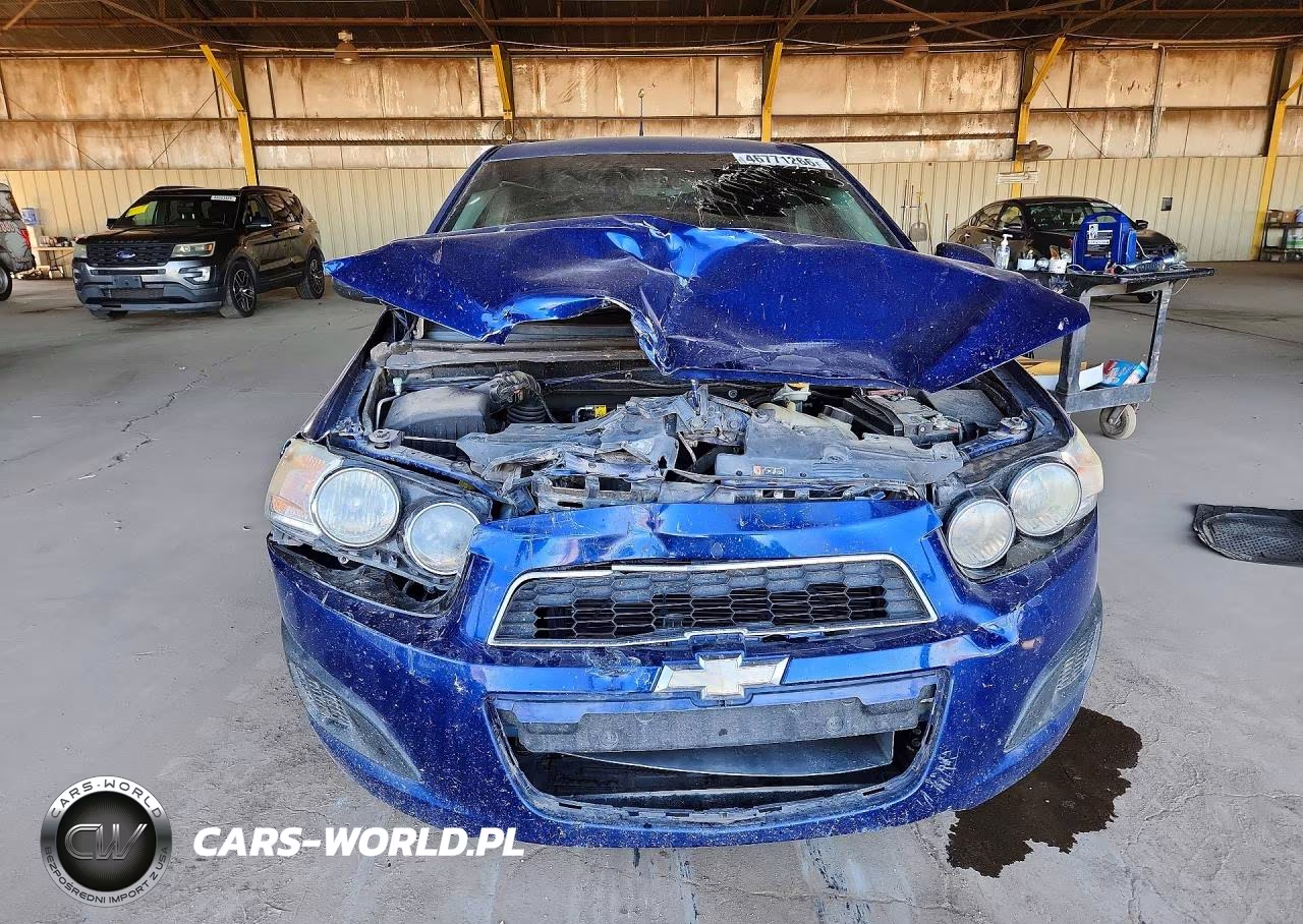 2014 Chevrolet Sonic Lt VIN:1G1JC5SH0E4138500 - 5