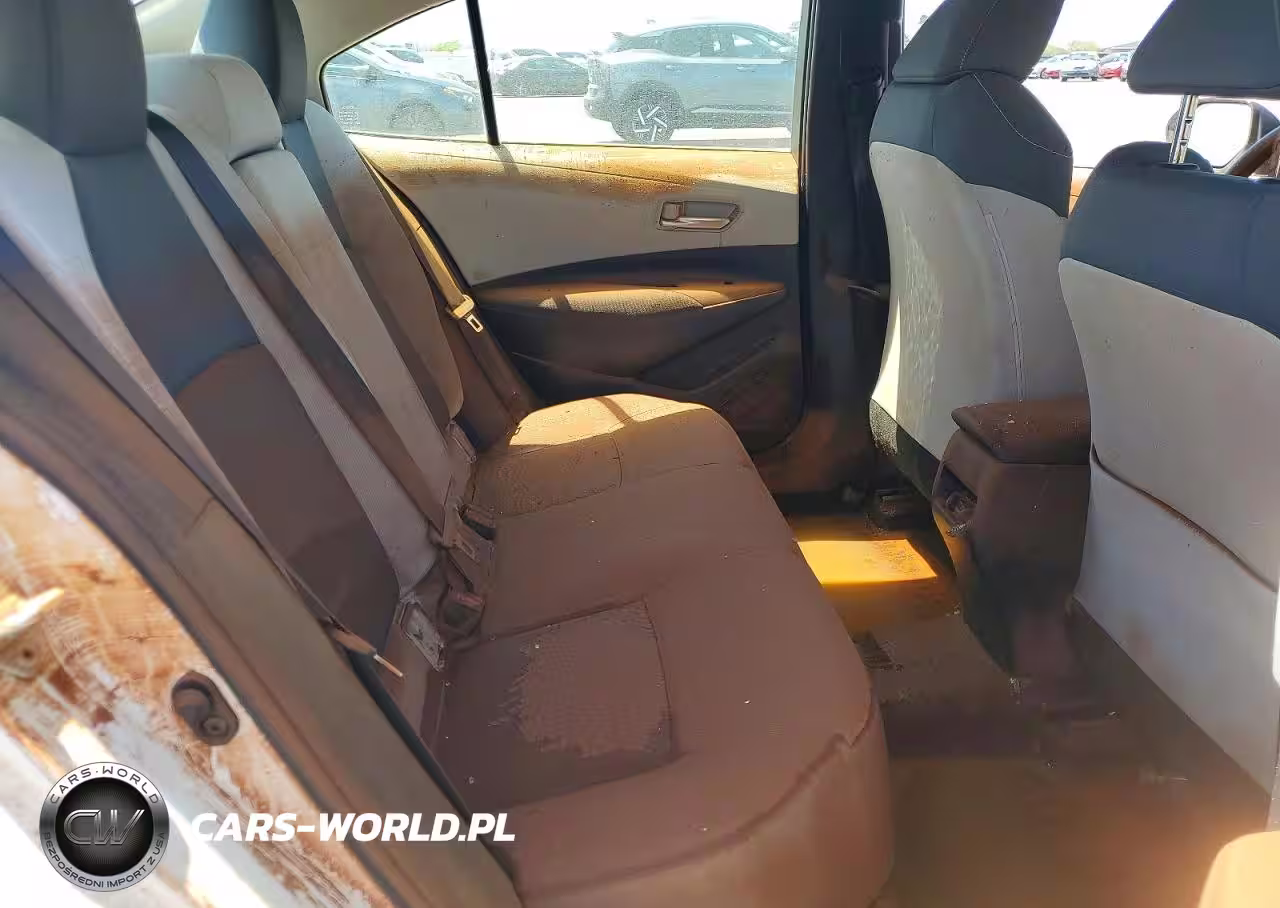 2021 Toyota Corolla Le VIN:JTDEPMAE1MJ181449 - 10