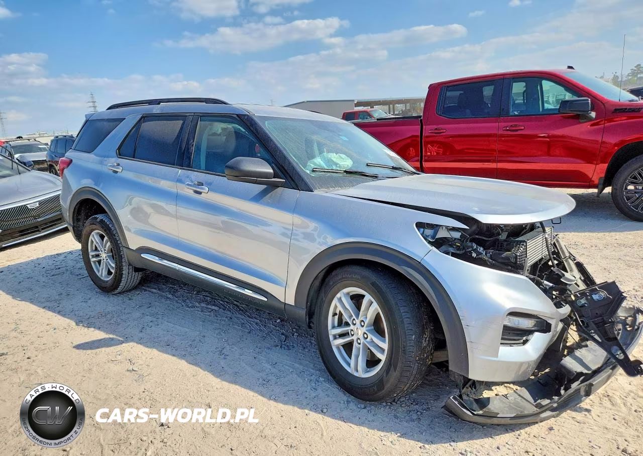 2024 Ford Explorer Xlt VIN:1FMSK7DH6RGA04761 - 4