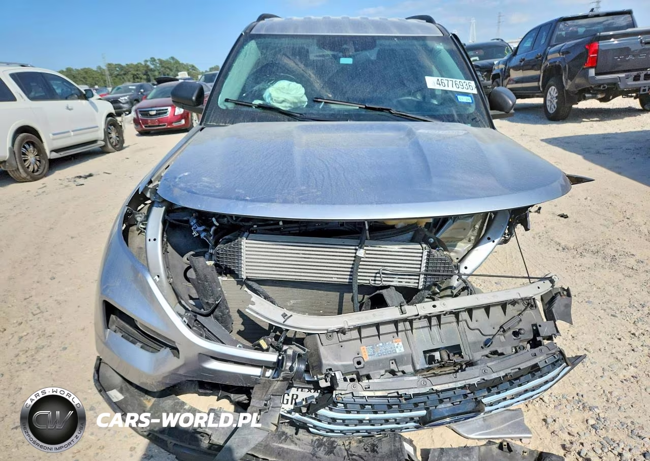 2024 Ford Explorer Xlt VIN:1FMSK7DH6RGA04761 - 5