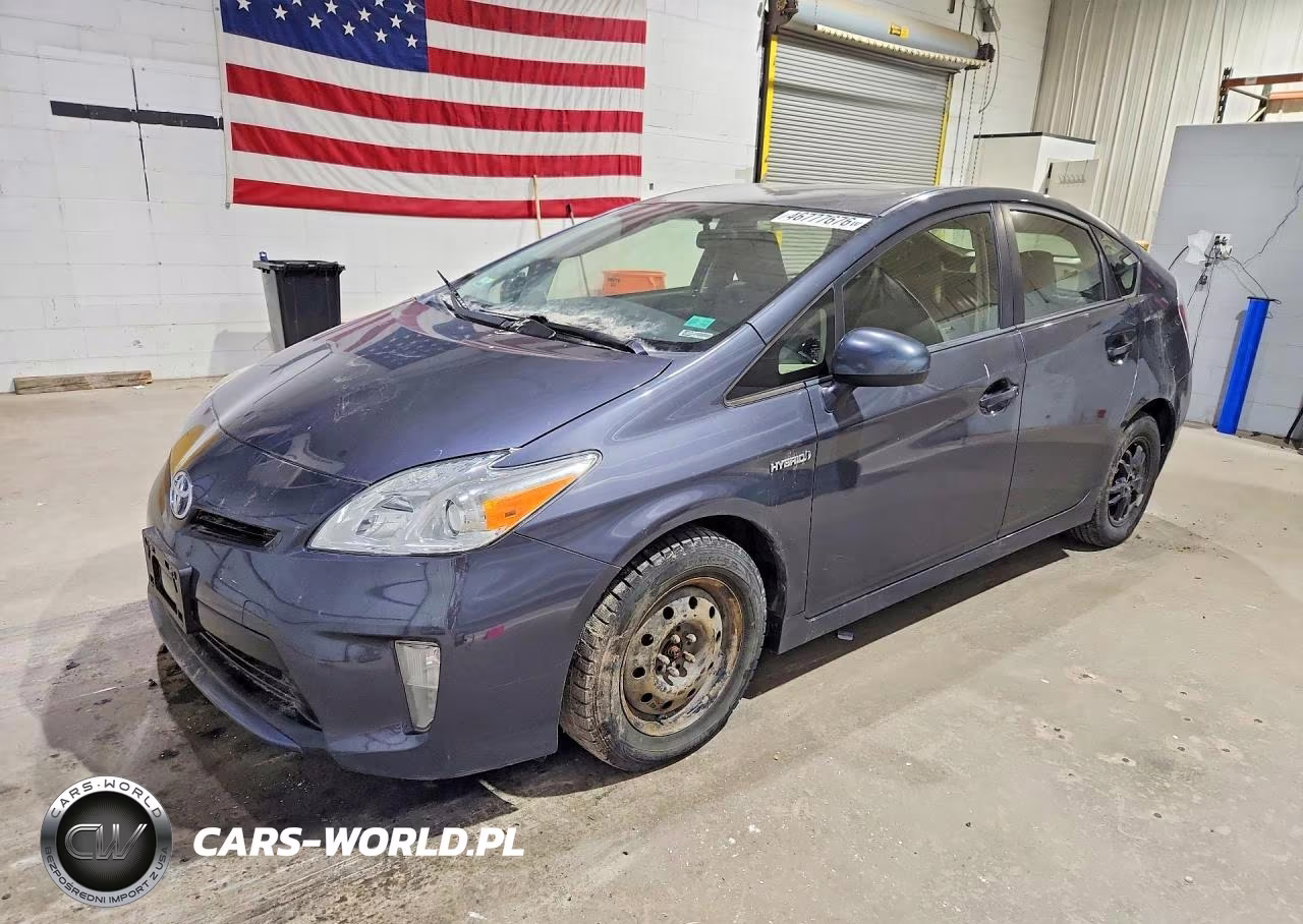2014 Toyota Prius Two – zdjęcie 1 z 13