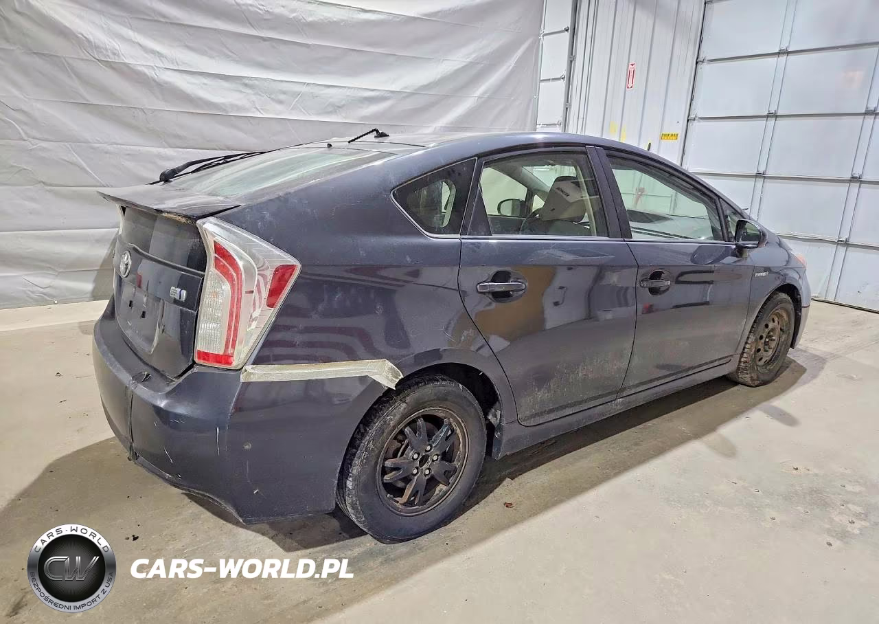 2014 Toyota Prius Two VIN:JTDKN3DU0E0359686 - 3