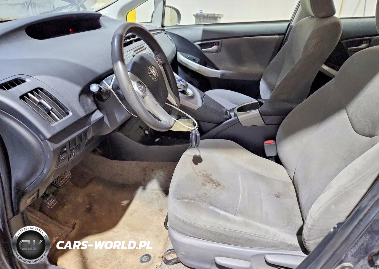 2014 Toyota Prius Two VIN:JTDKN3DU0E0359686 - 7