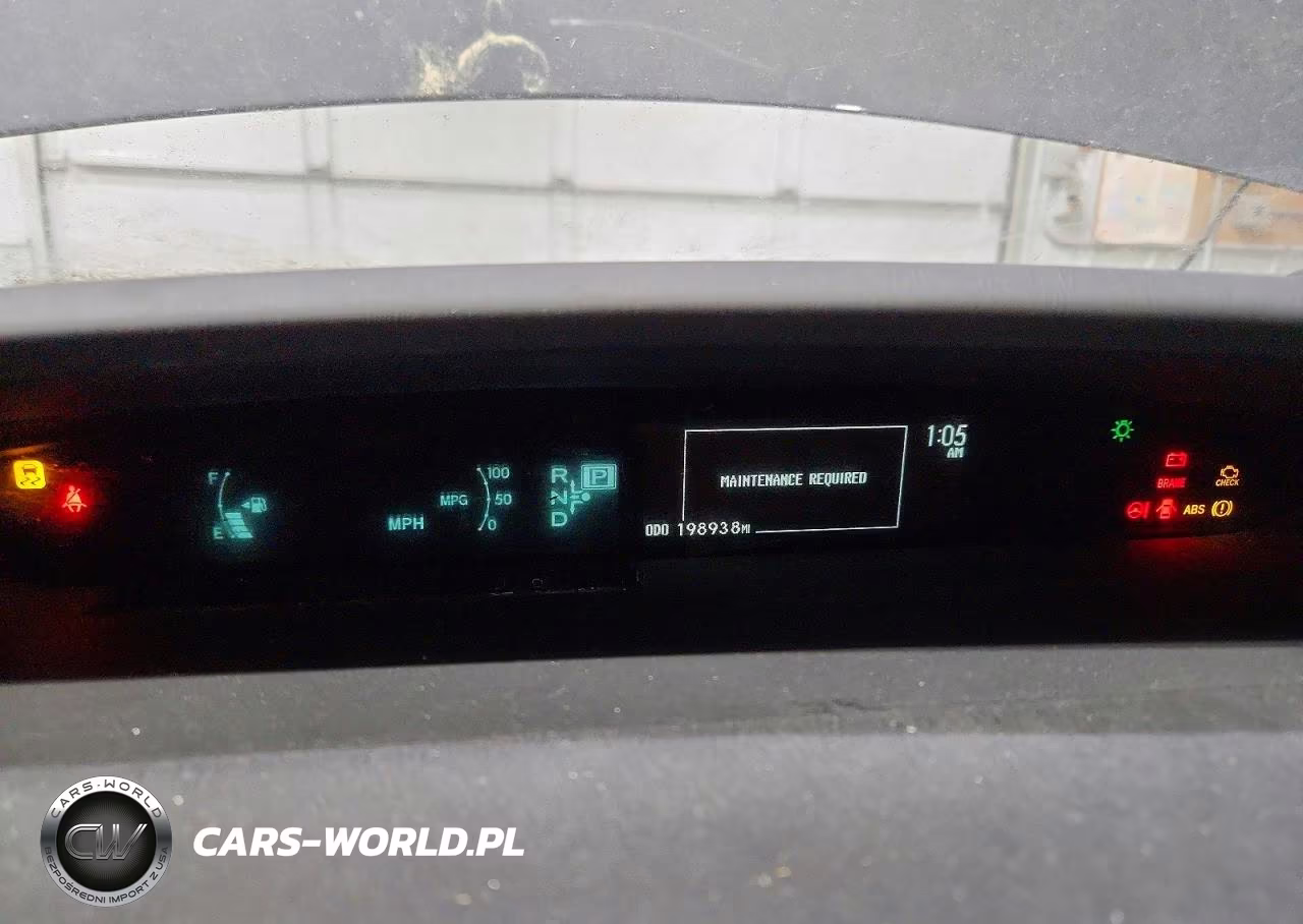 2014 Toyota Prius Two VIN:JTDKN3DU0E0359686 - 9