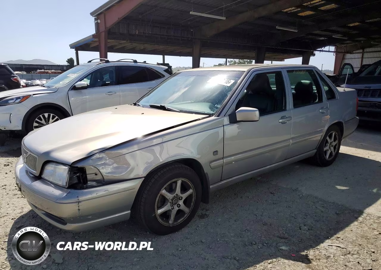 1999 Volvo S70