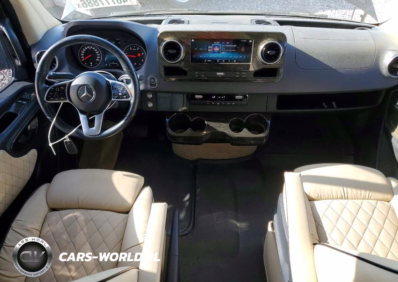 2019 Mercedes-Benz Sprinter 3500 VIN:W1X8ED6YXKT016927 - 8