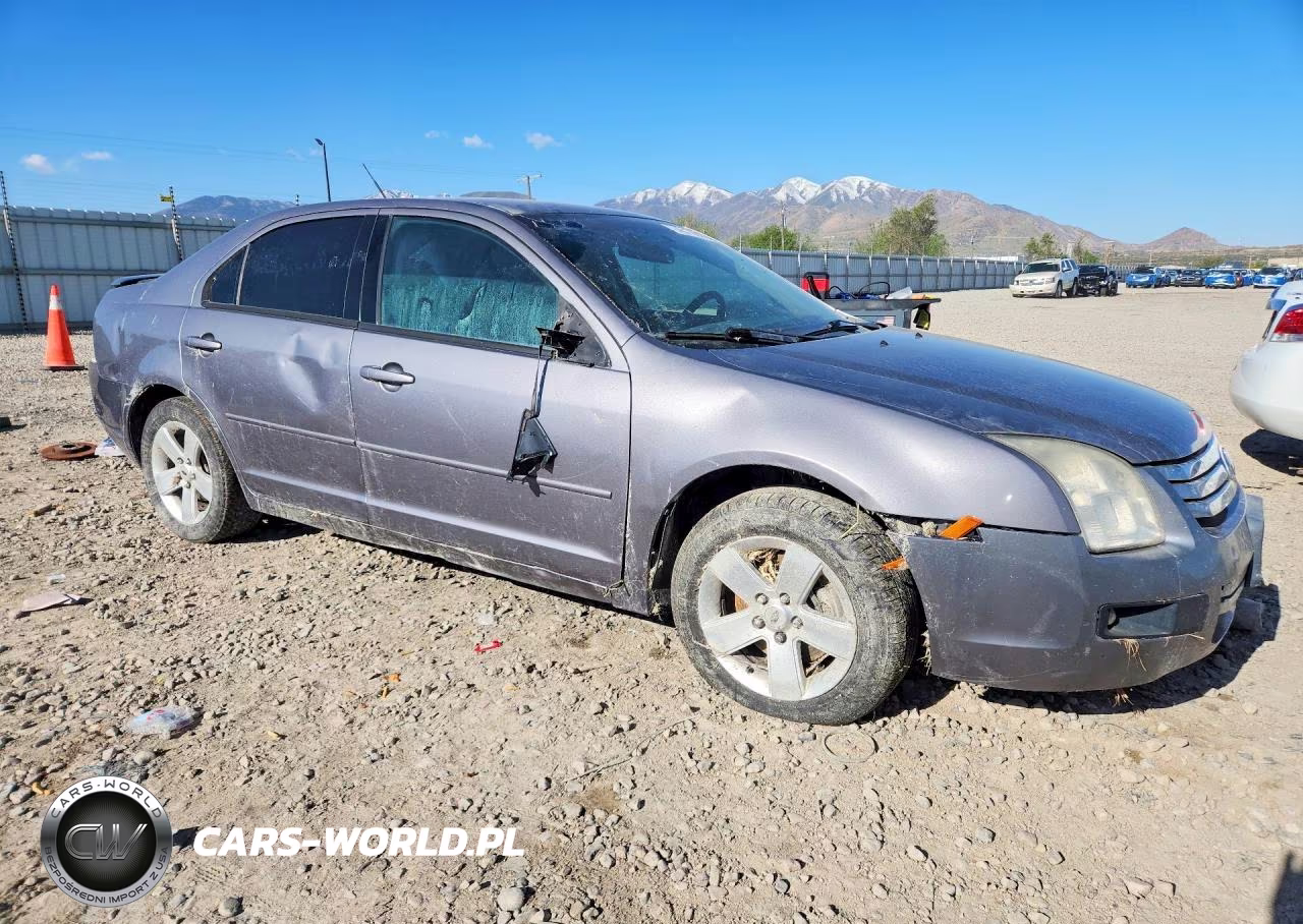 2007 Ford Fusion Se VIN:3FAHP07Z87R150831 - 4