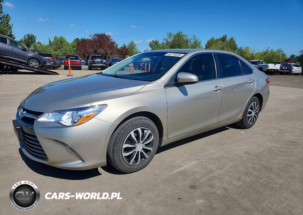 2017 Toyota Camry Le