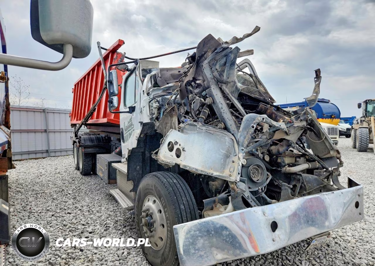 2019 Freightliner 114Sd Dump Truck