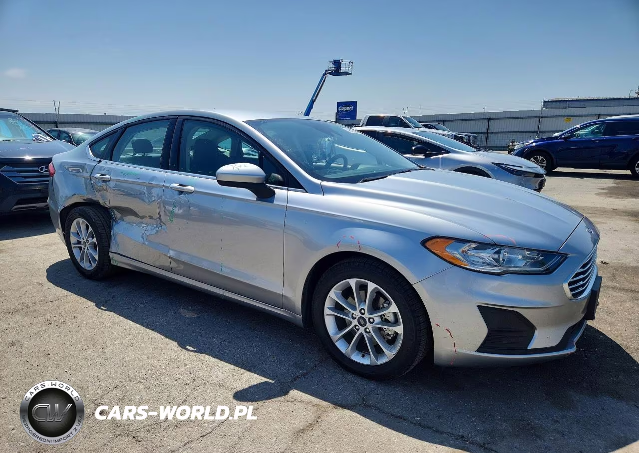 2020 Ford Fusion Se VIN:3FA6P0HD7LR113810 - 4