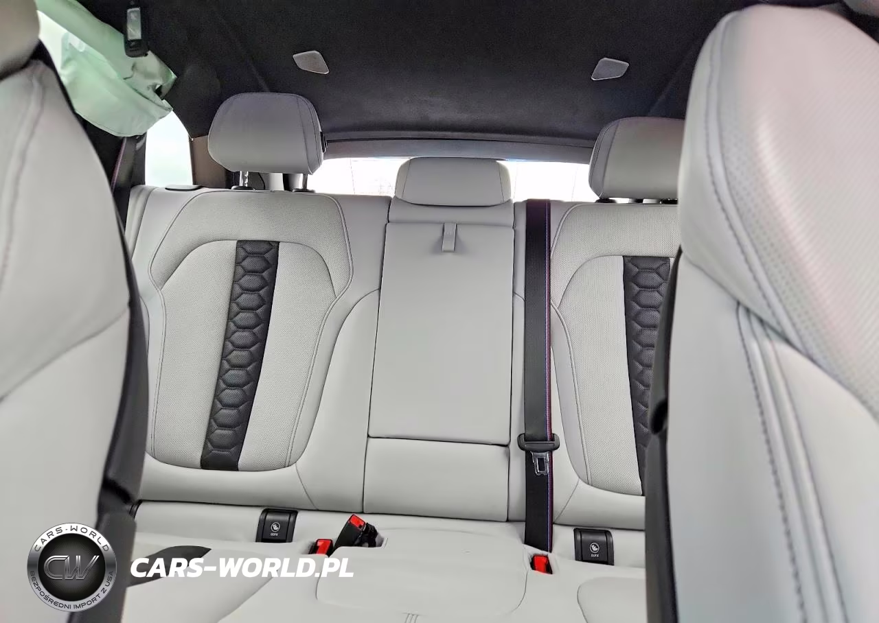 2022 BMW X5 M VIN:5YMJU0C0XN9K39778 - 10