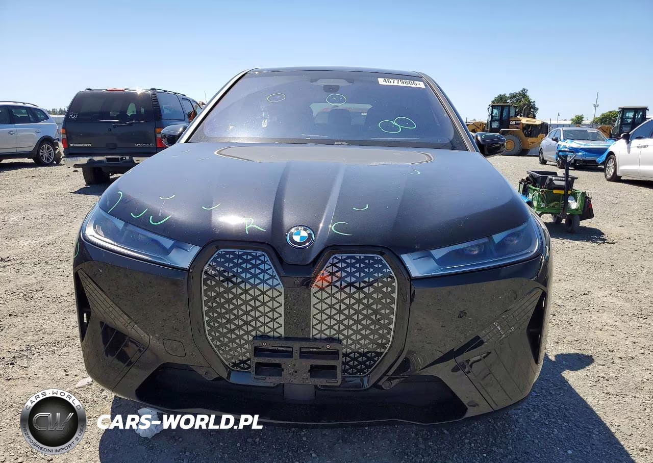 2025 BMW Ix xDrive50 VIN:WB523CF06SCS46198 - 5
