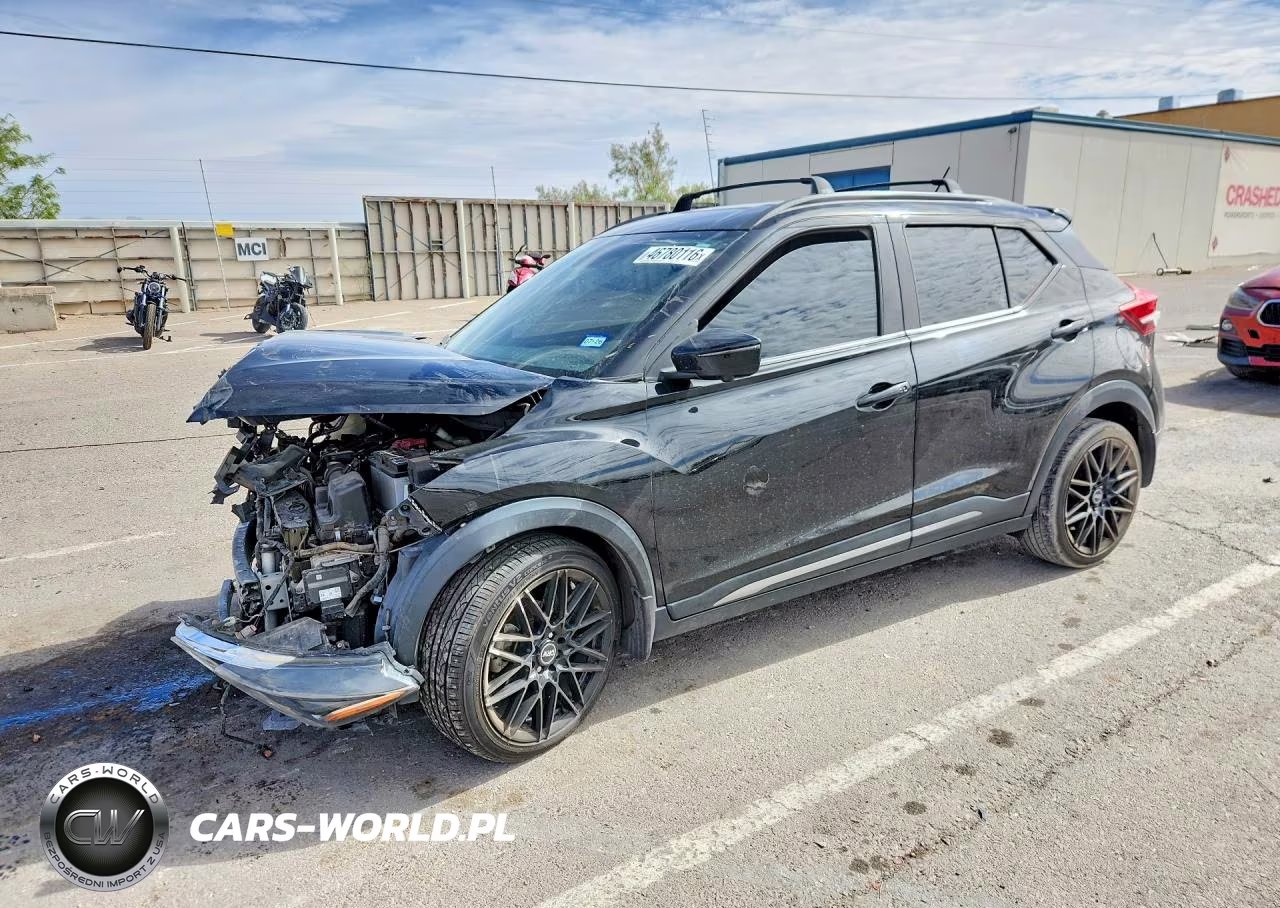 2019 Nissan Kicks Sr
