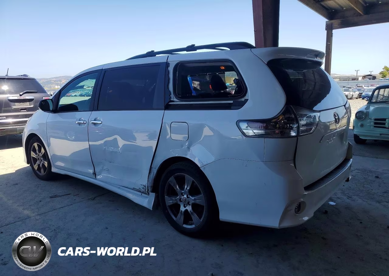 2017 Toyota Sienna Se 8 Passenger VIN:5TDXZ3DC0HS798826 - 2