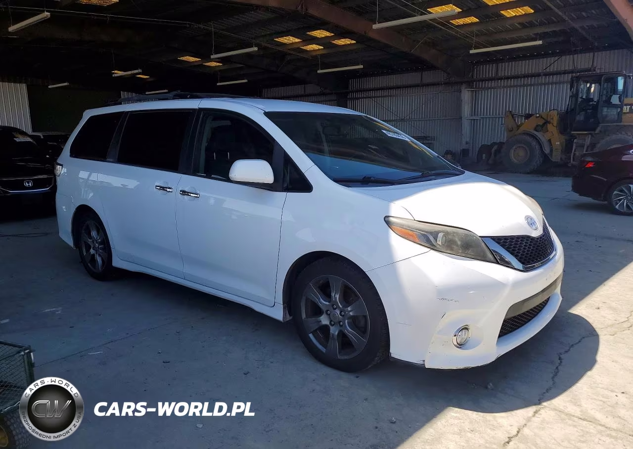 2017 Toyota Sienna Se 8 Passenger VIN:5TDXZ3DC0HS798826 - 4