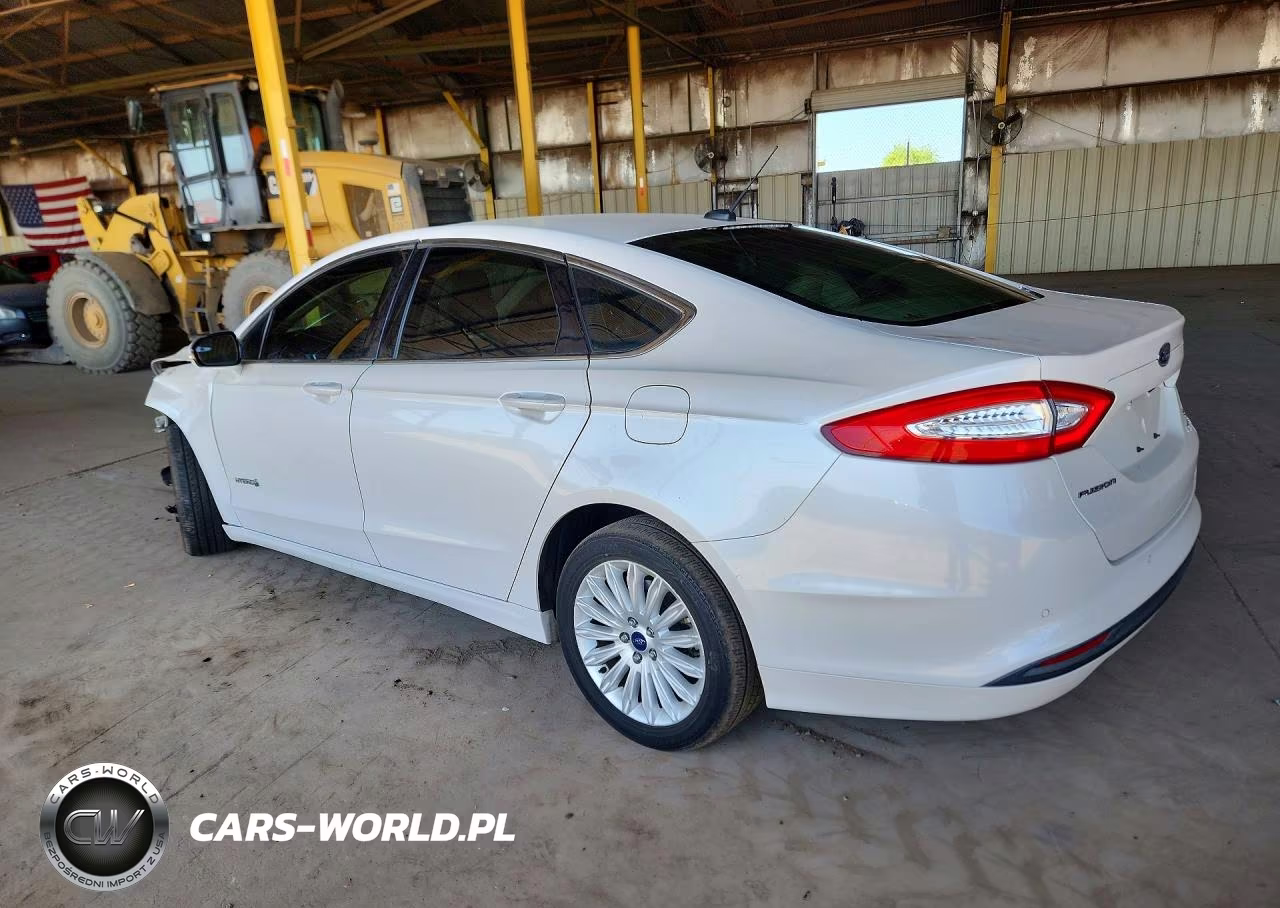 2015 Ford Fusion Se Hybrid VIN:3FA6P0LUXFR128555 - 2