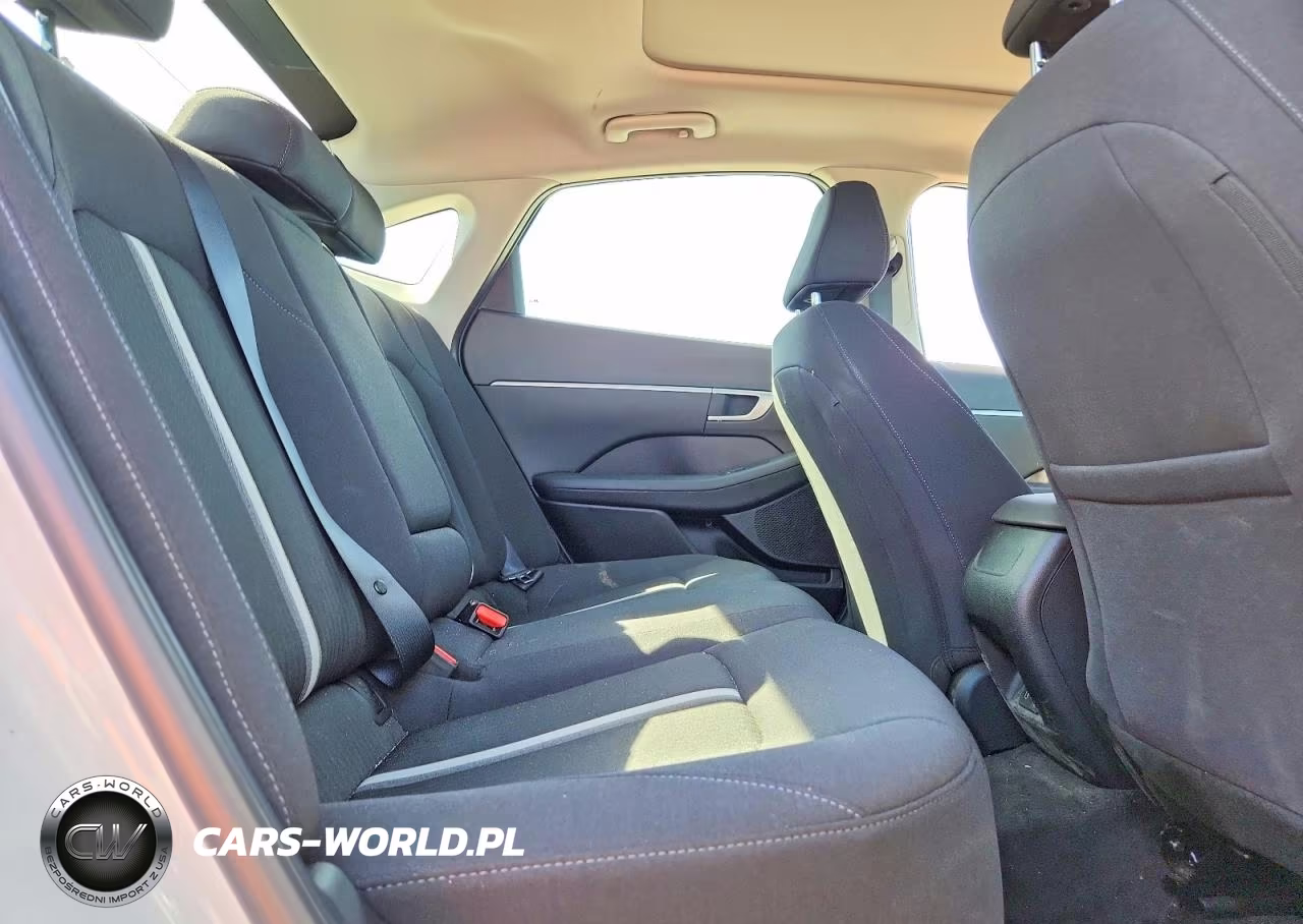 2025 Hyundai Sonata Sel VIN:KMHL14JA5SA451412 - 10