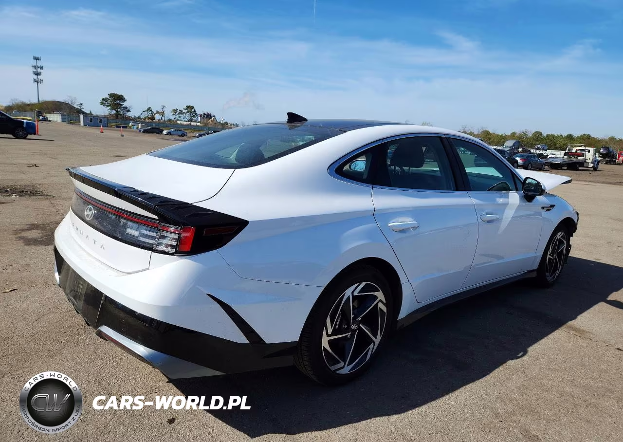 2025 Hyundai Sonata Sel VIN:KMHL14JA5SA451412 - 3