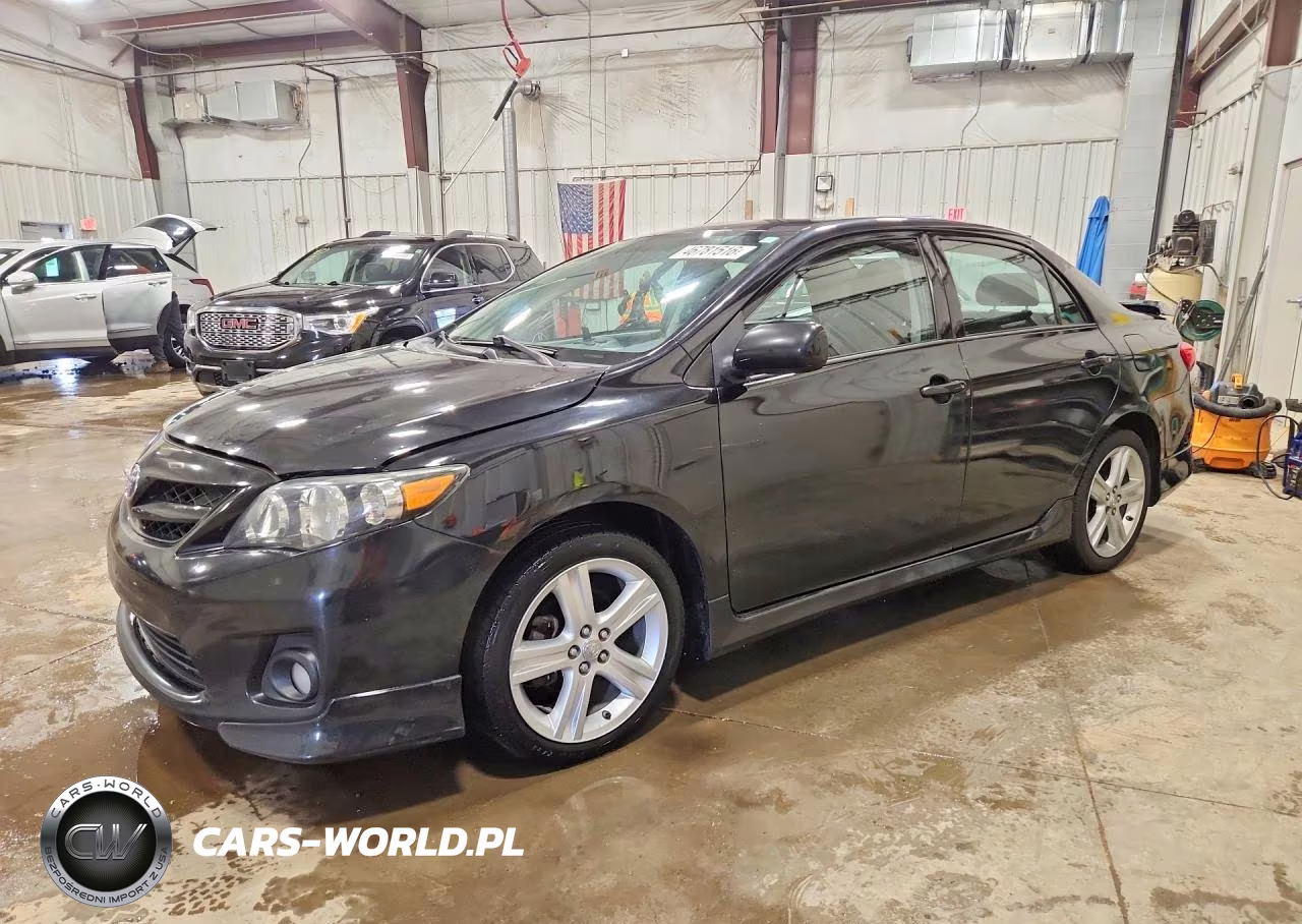 2013 Toyota Corolla S