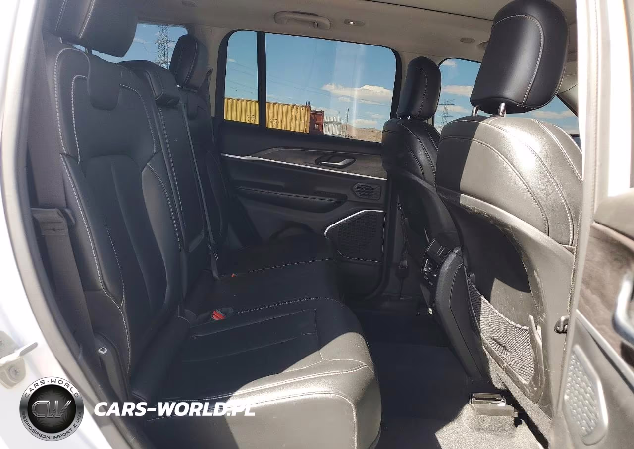2023 Jeep Grand Cherokee Limited 4Xe VIN:1C4RJYB6XPC624076 - 11
