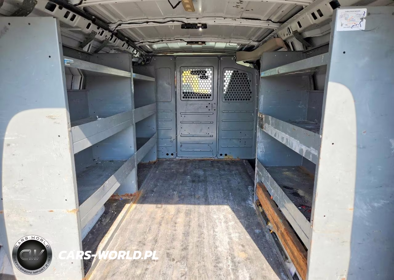 2017 Chev Express G2500 VIN:1GCWGAFF8H1346312 - 10