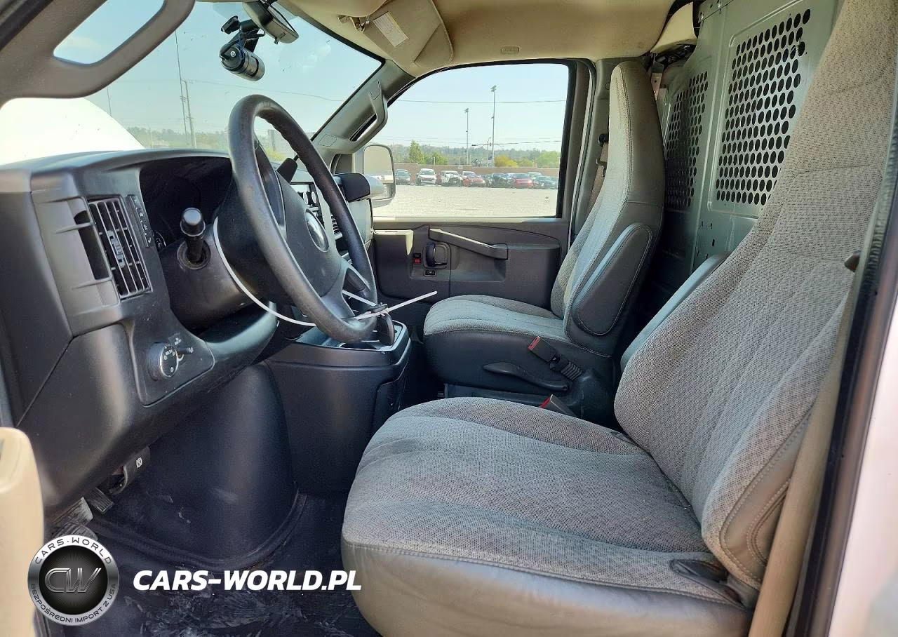 2017 Chev Express G2500 VIN:1GCWGAFF8H1346312 - 7