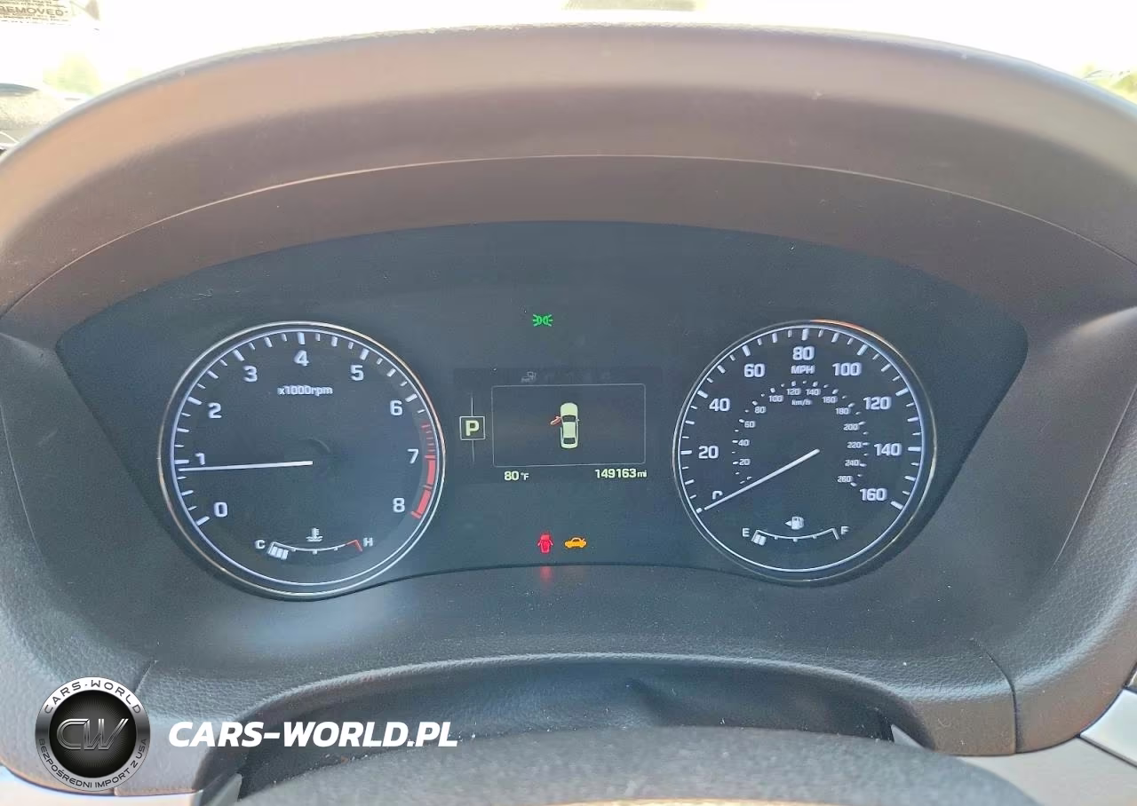 2015 Hyundai Genesis 3.8L VIN:KMHGN4JE6FU082685 - 9