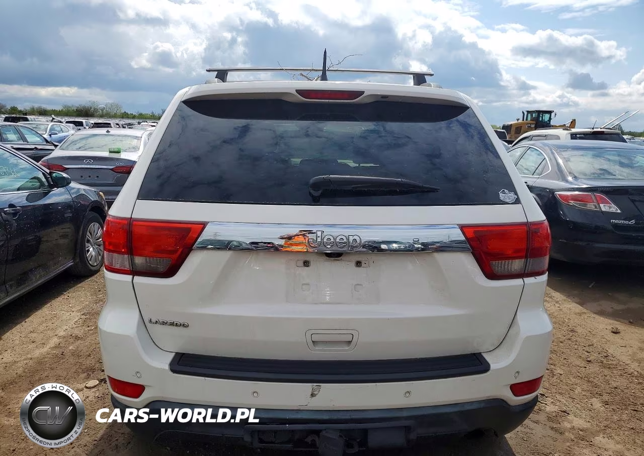 2011 Jeep Grand Cherokee Laredo VIN:1J4RS4GG2BC513452 - 6